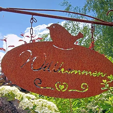 Heumanns Blockhaeuser Am Wald * פוטנשטיין